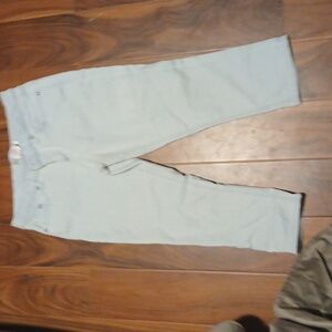 Like new light blue jean capris